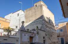 Torrioni, cortili e ipogei: a Carbonara di Bari c'è un castello normanno dell'XI secolo